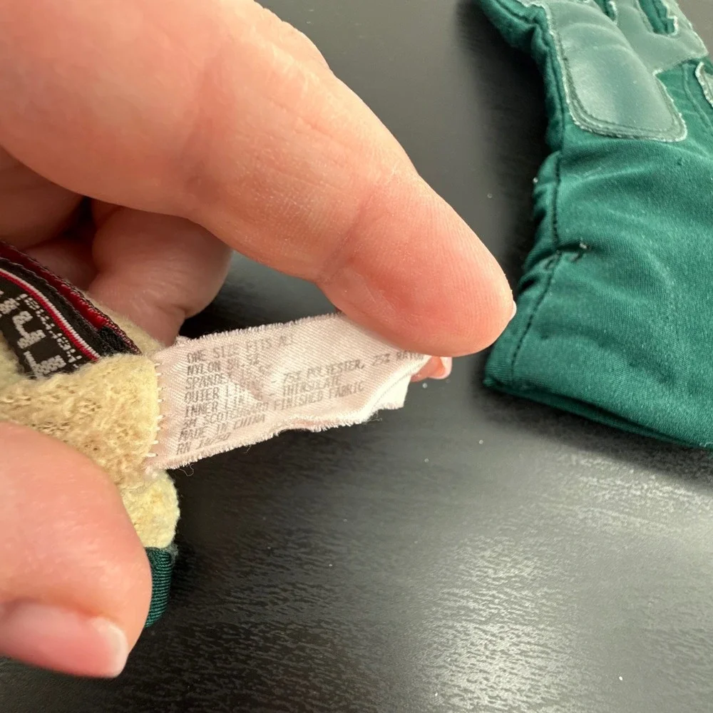 Jade Green‎ Thinsulate Scotchgard Winter Gloves Retro Cuff